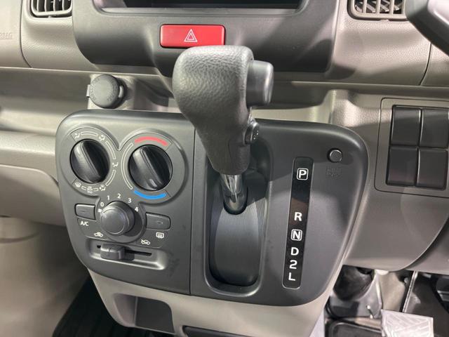 エブリイ ＰＡ　両側スライド　セーフティサポート　禁煙車　クリアランスソナー　オートライト　ダイヤル式エアコン　プライバシーガラス　横滑り防止装置　衝突安全ボディー　ＡＢＳ　パワーステアリング（37枚目）