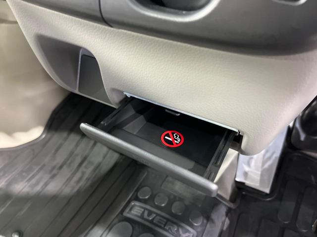 エブリイ ＰＡ　両側スライド　セーフティサポート　禁煙車　クリアランスソナー　オートライト　ダイヤル式エアコン　プライバシーガラス　横滑り防止装置　衝突安全ボディー　ＡＢＳ　パワーステアリング（54枚目）