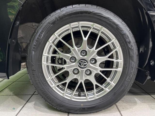 ヴォクシー ハイブリッドＺＳ　煌ＩＩＩ　後期　両側電動スライド　純正９型ナビ　後席モニター　バックカメラ　セーフティセンス　禁煙車　ハーフレザーシート　ドラレコ　スマートキー　ＥＴＣ　ＬＥＤヘッド　オートライト　オートエアコン（30枚目）