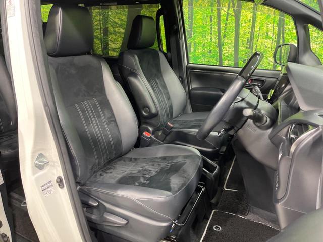 エスクァイア Gi プレミアムパッケージ ブラックテーラード 後期 両側電動スライド BIG-X9型ナビ 後席モニター バックカメラ セーフティセンス 禁煙車 ETC ドラレコ スマートキー シートヒーター ハーフレザーシート LEDヘッド オートライト(8枚目)