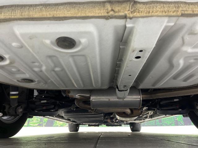 エスクァイア Gi プレミアムパッケージ ブラックテーラード 後期 両側電動スライド BIG-X9型ナビ 後席モニター バックカメラ セーフティセンス 禁煙車 ETC ドラレコ スマートキー シートヒーター ハーフレザーシート LEDヘッド オートライト(21枚目)