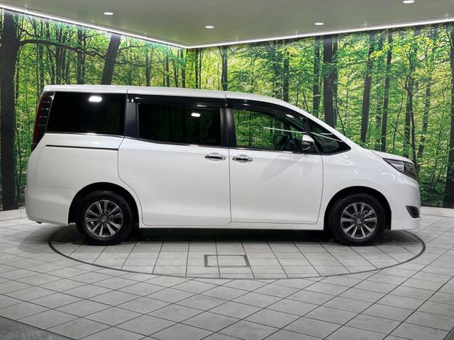 エスクァイア Gi プレミアムパッケージ ブラックテーラード 後期 両側電動スライド BIG-X9型ナビ 後席モニター バックカメラ セーフティセンス 禁煙車 ETC ドラレコ スマートキー シートヒーター ハーフレザーシート LEDヘッド オートライト(24枚目)