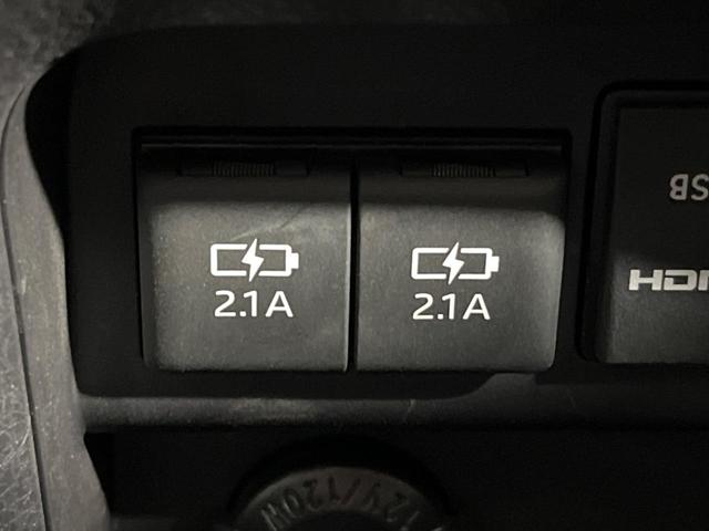 エスクァイア Gi プレミアムパッケージ ブラックテーラード 後期 両側電動スライド BIG-X9型ナビ 後席モニター バックカメラ セーフティセンス 禁煙車 ETC ドラレコ スマートキー シートヒーター ハーフレザーシート LEDヘッド オートライト(49枚目)