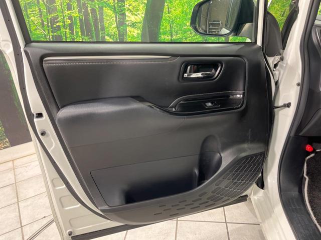 エスクァイア Gi プレミアムパッケージ ブラックテーラード 後期 両側電動スライド BIG-X9型ナビ 後席モニター バックカメラ セーフティセンス 禁煙車 ETC ドラレコ スマートキー シートヒーター ハーフレザーシート LEDヘッド オートライト(58枚目)