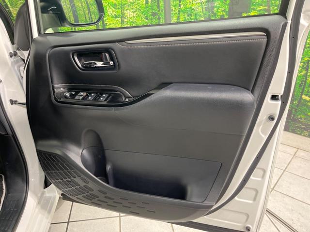 エスクァイア Gi プレミアムパッケージ ブラックテーラード 後期 両側電動スライド BIG-X9型ナビ 後席モニター バックカメラ セーフティセンス 禁煙車 ETC ドラレコ スマートキー シートヒーター ハーフレザーシート LEDヘッド オートライト(60枚目)