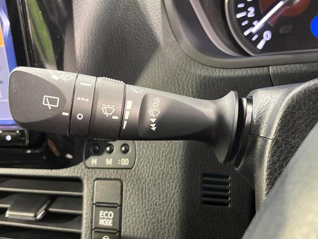 エスクァイア Gi プレミアムパッケージ ブラックテーラード 後期 両側電動スライド BIG-X9型ナビ 後席モニター バックカメラ セーフティセンス 禁煙車 ETC ドラレコ スマートキー シートヒーター ハーフレザーシート LEDヘッド オートライト(63枚目)