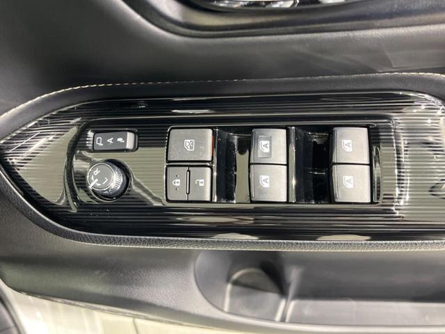 エスクァイア Gi プレミアムパッケージ ブラックテーラード 後期 両側電動スライド BIG-X9型ナビ 後席モニター バックカメラ セーフティセンス 禁煙車 ETC ドラレコ スマートキー シートヒーター ハーフレザーシート LEDヘッド オートライト(67枚目)