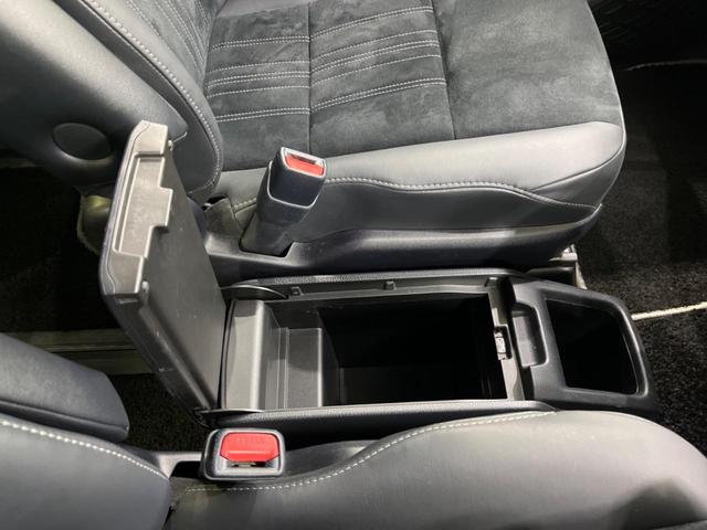 エスクァイア Gi プレミアムパッケージ ブラックテーラード 後期 両側電動スライド BIG-X9型ナビ 後席モニター バックカメラ セーフティセンス 禁煙車 ETC ドラレコ スマートキー シートヒーター ハーフレザーシート LEDヘッド オートライト(68枚目)