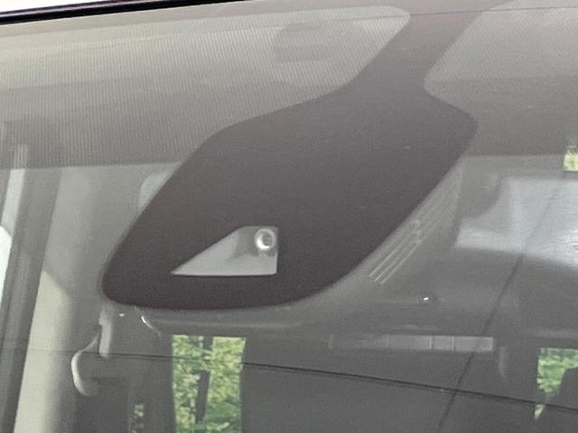 セレナ e-パワー ハイウェイスターV 両側電動スライド 純正10型ナビ 全周囲カメラ エマージェンシーブレーキ プロパイロット 禁煙車 ETC スマートキー LEDヘッド オートライト オートエアコン 純正15インチAW フルセグ(6枚目)