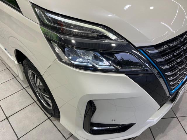 セレナ e-パワー ハイウェイスターV 両側電動スライド 純正10型ナビ 全周囲カメラ エマージェンシーブレーキ プロパイロット 禁煙車 ETC スマートキー LEDヘッド オートライト オートエアコン 純正15インチAW フルセグ(13枚目)