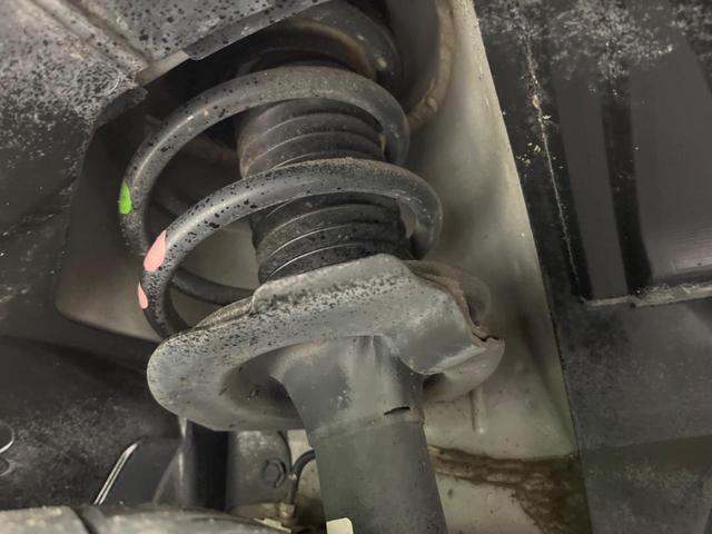 セレナ e-パワー ハイウェイスターV 両側電動スライド 純正10型ナビ 全周囲カメラ エマージェンシーブレーキ プロパイロット 禁煙車 ETC スマートキー LEDヘッド オートライト オートエアコン 純正15インチAW フルセグ(20枚目)