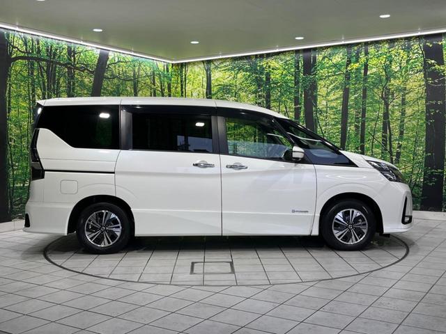 セレナ e-パワー ハイウェイスターV 両側電動スライド 純正10型ナビ 全周囲カメラ エマージェンシーブレーキ プロパイロット 禁煙車 ETC スマートキー LEDヘッド オートライト オートエアコン 純正15インチAW フルセグ(24枚目)