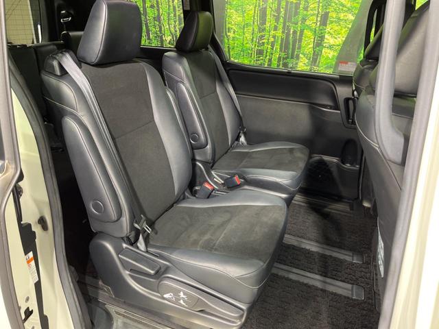 ノア Si ダブルバイビー 後期 モデリスタエアロ 両側電動スライド 純正10型ナビ 後席モニター バックカメラ セーフティセンス 禁煙車 ハーフレザーシート ETC ドラレコ スマートキー LEDヘッド オートライト(9枚目)