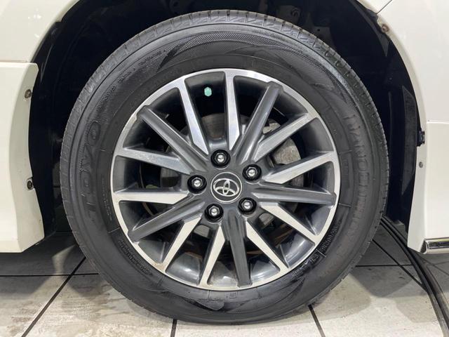 ノア Si ダブルバイビー 後期 モデリスタエアロ 両側電動スライド 純正10型ナビ 後席モニター バックカメラ セーフティセンス 禁煙車 ハーフレザーシート ETC ドラレコ スマートキー LEDヘッド オートライト(35枚目)