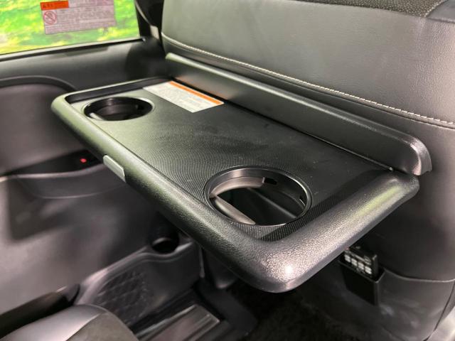 ノア Si ダブルバイビー 後期 モデリスタエアロ 両側電動スライド 純正10型ナビ 後席モニター バックカメラ セーフティセンス 禁煙車 ハーフレザーシート ETC ドラレコ スマートキー LEDヘッド オートライト(41枚目)