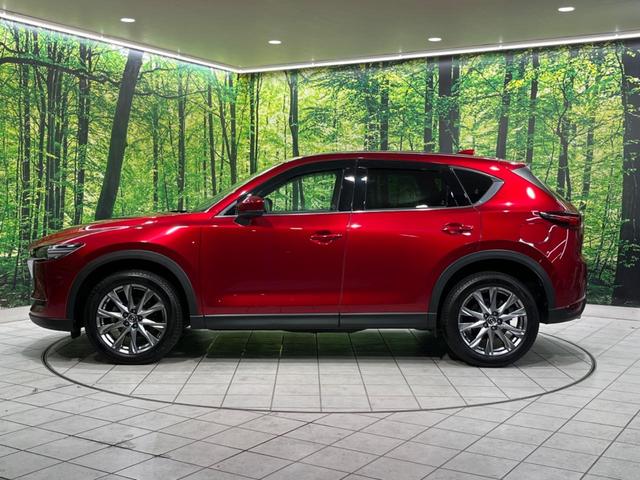 ＣＸ－５ ＸＤ　エクスクルーシブモード　ターボ　純正ナビ　全周囲カメラ　ＢＯＳＥサウンド　スマートブレーキサポート　レーダークルーズ　禁煙車　電動リアゲート　本革シート　シートベンチレーション　ＥＴＣ２．０　ドラレコ　スマートキー（24枚目）