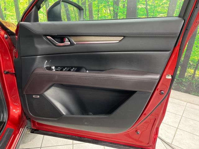 ＣＸ－５ ＸＤ　エクスクルーシブモード　ターボ　純正ナビ　全周囲カメラ　ＢＯＳＥサウンド　スマートブレーキサポート　レーダークルーズ　禁煙車　電動リアゲート　本革シート　シートベンチレーション　ＥＴＣ２．０　ドラレコ　スマートキー（47枚目）