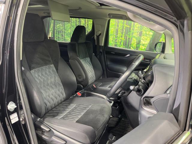 アルファード ２．５Ｓ　ムーンルーフ　後期　両側電動スライド　純正９型ナビ　後席モニター　バックカメラ　セーフティセンス　禁煙車　ドラレコ　スマートキー　ＥＴＣ　ＬＥＤヘッド　オートライト　純正１８インチＡＷ　オートエアコン（8枚目）