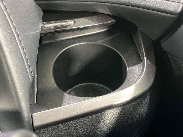 アルファード ２．５Ｓ　ムーンルーフ　後期　両側電動スライド　純正９型ナビ　後席モニター　バックカメラ　セーフティセンス　禁煙車　ドラレコ　スマートキー　ＥＴＣ　ＬＥＤヘッド　オートライト　純正１８インチＡＷ　オートエアコン（54枚目）