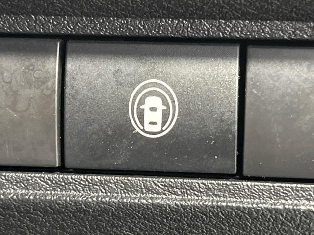 ノート Ｘ　純正９型ナビ　バックカメラ　エマージェンシーブレーキ　　禁煙車　ＥＴＣ　スマートキー　ＬＥＤヘッド　オートライト　オートエアコン　フルセグＴＶ　Ｂｌｕｅｔｏｏｔｈ再生　ＤＶＤ／ＣＤ再生（46枚目）