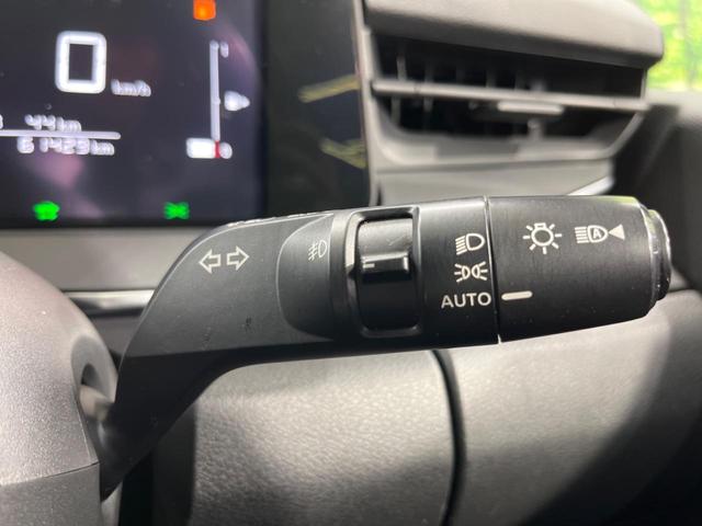 ノート Ｘ　純正９型ナビ　バックカメラ　エマージェンシーブレーキ　　禁煙車　ＥＴＣ　スマートキー　ＬＥＤヘッド　オートライト　オートエアコン　フルセグＴＶ　Ｂｌｕｅｔｏｏｔｈ再生　ＤＶＤ／ＣＤ再生（50枚目）