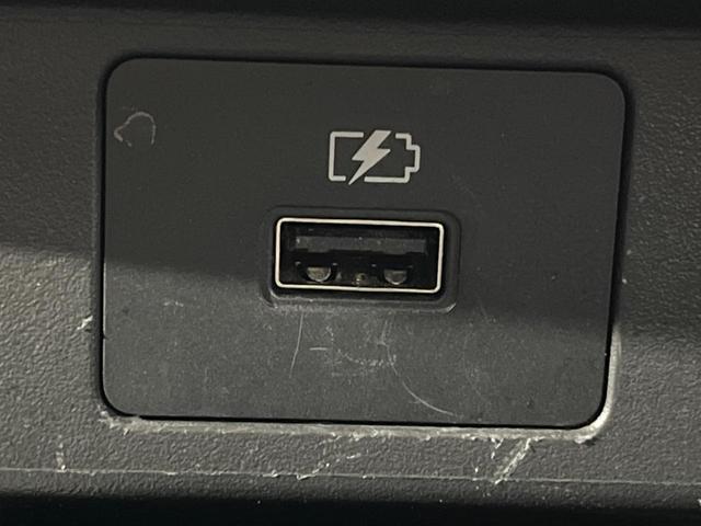 ノート Ｘ　純正９型ナビ　バックカメラ　エマージェンシーブレーキ　　禁煙車　ＥＴＣ　スマートキー　ＬＥＤヘッド　オートライト　オートエアコン　フルセグＴＶ　Ｂｌｕｅｔｏｏｔｈ再生　ＤＶＤ／ＣＤ再生（54枚目）