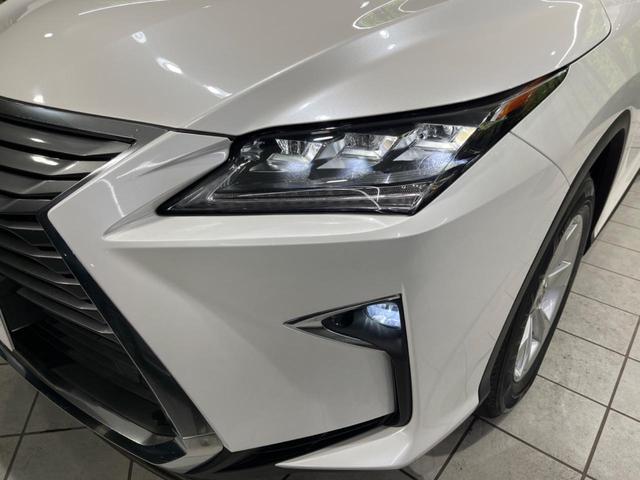 ＲＸ ＲＸ２００ｔ　ターボ　純正１２型ナビ　バックカメラ　セーフティシステムプラス　レーダークルーズ　禁煙車　電動リアゲート　半革シート　ドラレコ　スマートキー　三眼ＬＥＤヘッド　ＥＴＣ２．０　オートライト（12枚目）