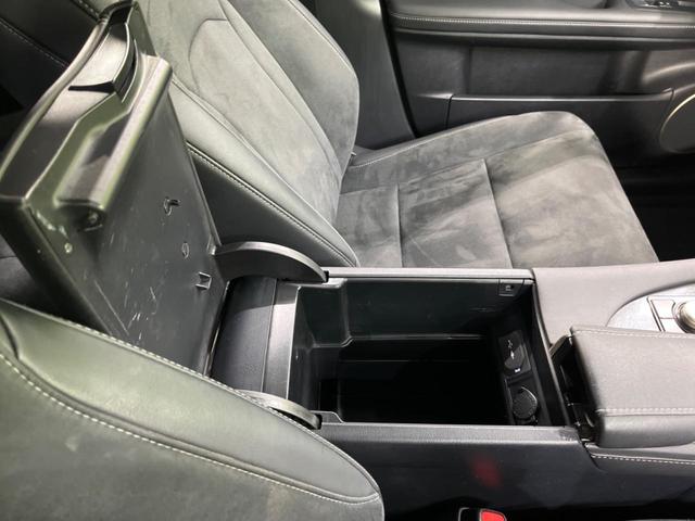 ＲＸ ＲＸ２００ｔ　ターボ　純正１２型ナビ　バックカメラ　セーフティシステムプラス　レーダークルーズ　禁煙車　電動リアゲート　半革シート　ドラレコ　スマートキー　三眼ＬＥＤヘッド　ＥＴＣ２．０　オートライト（58枚目）