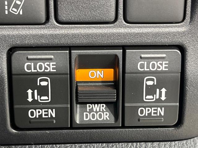 ヴォクシー ハイブリッドV 後期 両側電動スライド 純正10型ナビ 後席モニター バックカメラ セーフティセンス AC100V電源 禁煙車 クルコン ETC2.0 ドラレコ スマートキー LEDヘッド オートライト(3枚目)