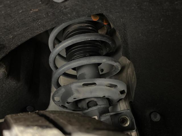 ヴェゼル ハイブリッドZ・ホンダセンシング 純正SDナビ バックカメラ ホンダセンシング アダプティブクルーズ 禁煙車 ハーフレザーシート スマートキー LEDヘッド/フォグ オートライト ルーフレール ETC クルコン 純正17インチAW(20枚目)