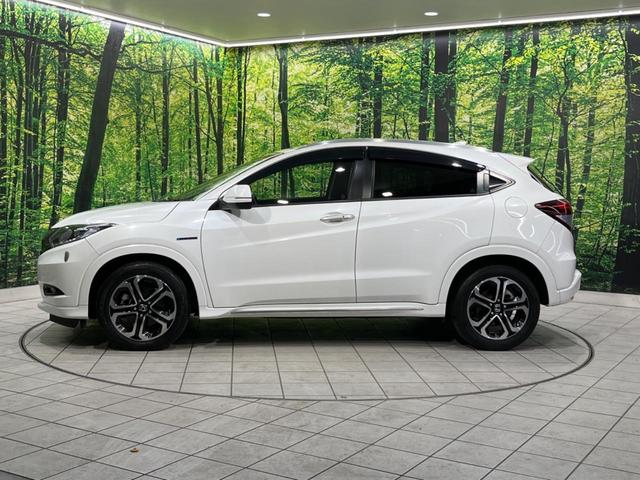 ヴェゼル ハイブリッドZ・ホンダセンシング 純正SDナビ バックカメラ ホンダセンシング アダプティブクルーズ 禁煙車 ハーフレザーシート スマートキー LEDヘッド/フォグ オートライト ルーフレール ETC クルコン 純正17インチAW(33枚目)