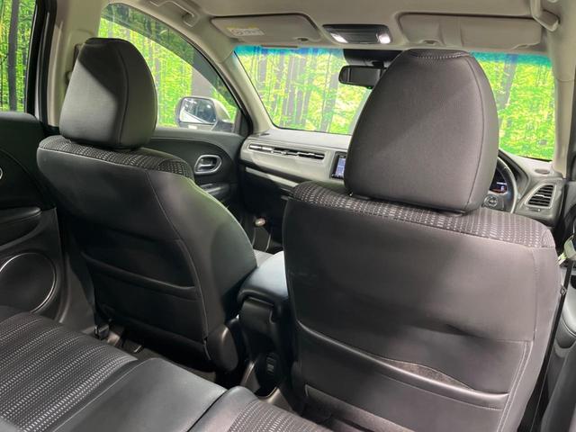 ヴェゼル ハイブリッドZ・ホンダセンシング 純正SDナビ バックカメラ ホンダセンシング アダプティブクルーズ 禁煙車 ハーフレザーシート スマートキー LEDヘッド/フォグ オートライト ルーフレール ETC クルコン 純正17インチAW(40枚目)