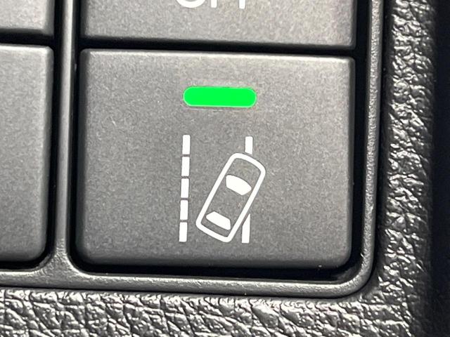 ヴェゼル ハイブリッドZ・ホンダセンシング 純正SDナビ バックカメラ ホンダセンシング アダプティブクルーズ 禁煙車 ハーフレザーシート スマートキー LEDヘッド/フォグ オートライト ルーフレール ETC クルコン 純正17インチAW(53枚目)