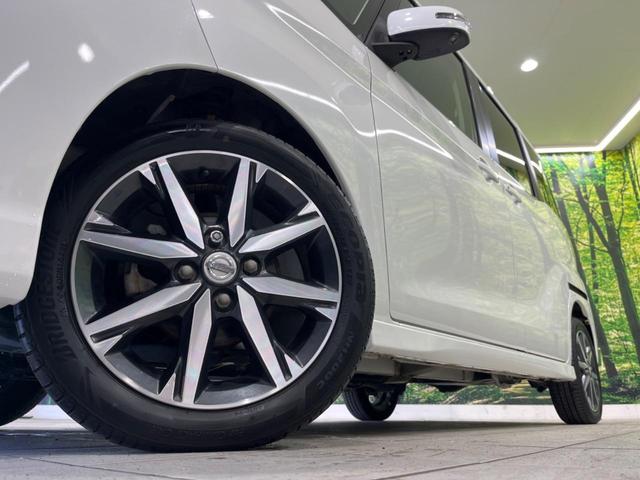 【純正１５インチアルミホイール】外観にマッチした純正アルミホイールを装着しております。各種社外アルミホイールや、スタッドレスタイヤも取扱いしております。是非ご相談ください♪