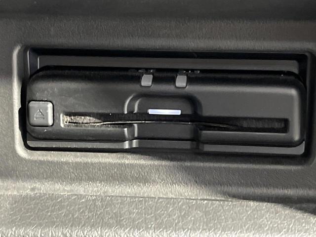 キャラバン ロングプロスタイルグランドプレミアムGX 電動スライドドア 純正ナビ 全周囲カメラ 衝突被害軽減システム 禁煙車 ETC ドラレコ スマートキー LEDヘッド オートライト オートエアコン 純正15インチAW Bluetooth再生 フルセグ(7枚目)