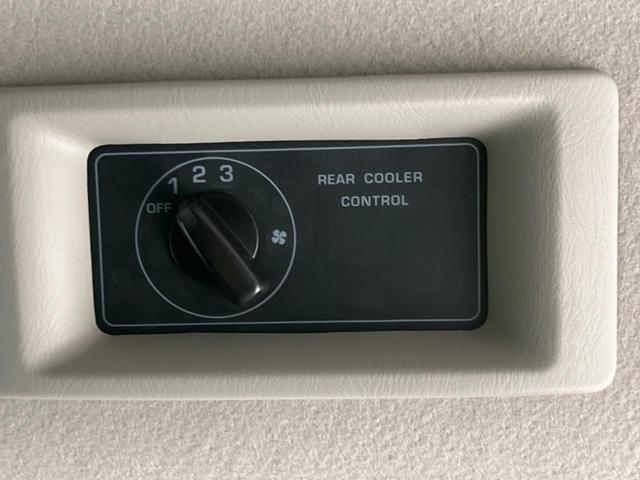 キャラバン ロングプロスタイルグランドプレミアムGX 電動スライドドア 純正ナビ 全周囲カメラ 衝突被害軽減システム 禁煙車 ETC ドラレコ スマートキー LEDヘッド オートライト オートエアコン 純正15インチAW Bluetooth再生 フルセグ(43枚目)