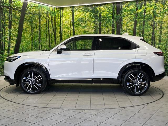 ヴェゼル e:HEV Z 登録済未使用車 純正9型ナビ 全周囲カメラ ホンダセンシング 電動リアゲート ハーフレザーシート ETC2.0 スマートキー LEDヘッド オートライト デュアルオートエアコン 純正18インチAW(24枚目)