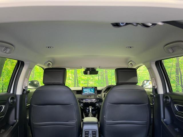 ヴェゼル e:HEV Z 登録済未使用車 純正9型ナビ 全周囲カメラ ホンダセンシング 電動リアゲート ハーフレザーシート ETC2.0 スマートキー LEDヘッド オートライト デュアルオートエアコン 純正18インチAW(43枚目)