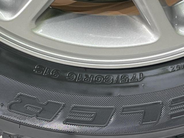 ジムニー XC 4WD MT車 ターボ デュアルセンサーブレーキサポート 禁煙車 クルコン スマートキー LEDヘッド オートハイビーム オートライト オートエアコン 純正16インチアルミ Bluetooth再生(29枚目)