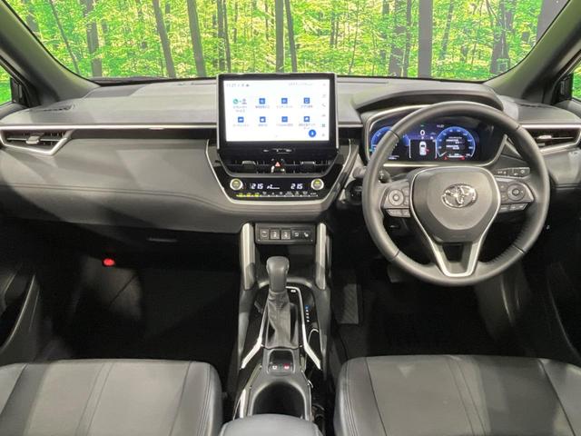 カローラクロス ハイブリッド Z ガラスルーフ 純正10型ナビ 全周囲カメラ セーフティセンス 禁煙車 電動リアゲート ハーフレザーシート パワーシート シートヒーター ドラレコ スマートキー LEDヘッド ルーフレール ETC2.0(2枚目)