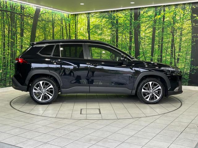 カローラクロス ハイブリッド Z ガラスルーフ 純正10型ナビ 全周囲カメラ セーフティセンス 禁煙車 電動リアゲート ハーフレザーシート パワーシート シートヒーター ドラレコ スマートキー LEDヘッド ルーフレール ETC2.0(22枚目)