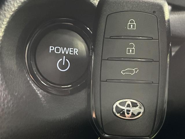 カローラクロス ハイブリッド Z ガラスルーフ 純正10型ナビ 全周囲カメラ セーフティセンス 禁煙車 電動リアゲート ハーフレザーシート パワーシート シートヒーター ドラレコ スマートキー LEDヘッド ルーフレール ETC2.0(25枚目)