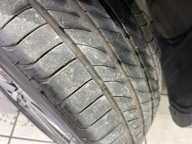 カローラクロス ハイブリッド Z ガラスルーフ 純正10型ナビ 全周囲カメラ セーフティセンス 禁煙車 電動リアゲート ハーフレザーシート パワーシート シートヒーター ドラレコ スマートキー LEDヘッド ルーフレール ETC2.0(27枚目)