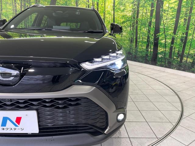 カローラクロス ハイブリッド Z ガラスルーフ 純正10型ナビ 全周囲カメラ セーフティセンス 禁煙車 電動リアゲート ハーフレザーシート パワーシート シートヒーター ドラレコ スマートキー LEDヘッド ルーフレール ETC2.0(33枚目)