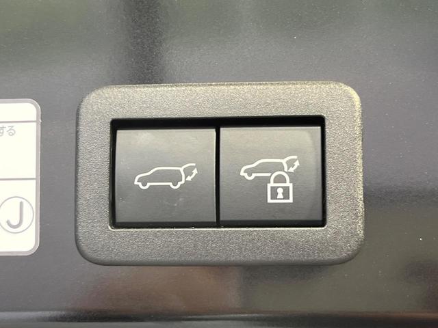 カローラクロス ハイブリッド Z ガラスルーフ 純正10型ナビ 全周囲カメラ セーフティセンス 禁煙車 電動リアゲート ハーフレザーシート パワーシート シートヒーター ドラレコ スマートキー LEDヘッド ルーフレール ETC2.0(42枚目)