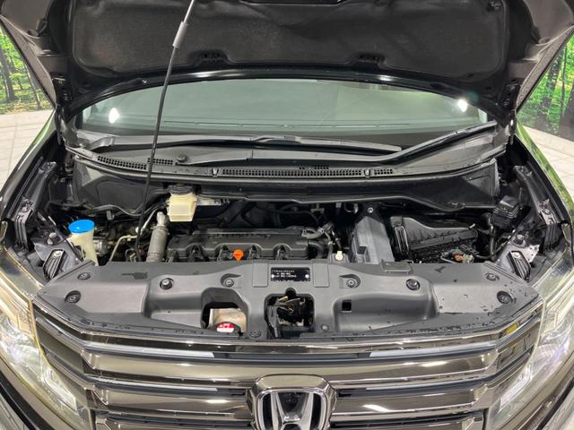 ステップワゴンスパーダ Z クールスピリット 両側電動スライド 純正ナビ バックカメラ 禁煙車 ハーフレザーシート スマートキー HIDヘッド ETC クルコン オートライト オートエアコン 純正17インチAW CD DVD再生 フルセグTV(19枚目)