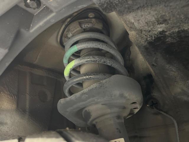 ステップワゴンスパーダ Z クールスピリット 両側電動スライド 純正ナビ バックカメラ 禁煙車 ハーフレザーシート スマートキー HIDヘッド ETC クルコン オートライト オートエアコン 純正17インチAW CD DVD再生 フルセグTV(21枚目)