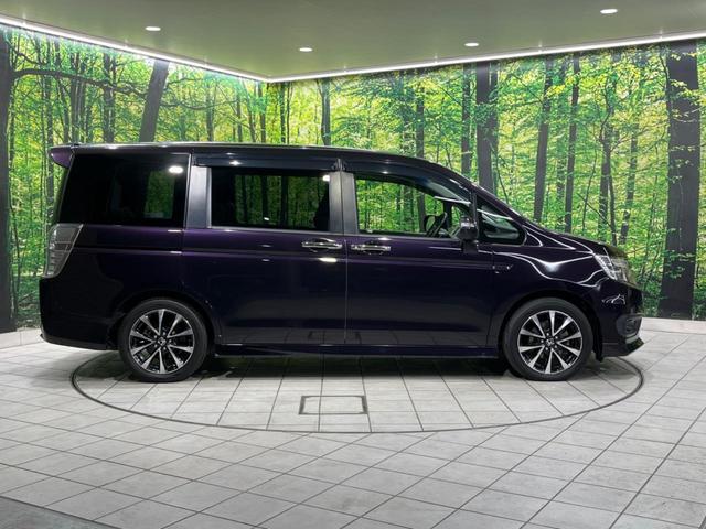 ステップワゴンスパーダ Z クールスピリット 両側電動スライド 純正ナビ バックカメラ 禁煙車 ハーフレザーシート スマートキー HIDヘッド ETC クルコン オートライト オートエアコン 純正17インチAW CD DVD再生 フルセグTV(23枚目)