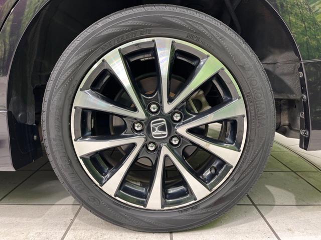 ステップワゴンスパーダ Z クールスピリット 両側電動スライド 純正ナビ バックカメラ 禁煙車 ハーフレザーシート スマートキー HIDヘッド ETC クルコン オートライト オートエアコン 純正17インチAW CD DVD再生 フルセグTV(29枚目)