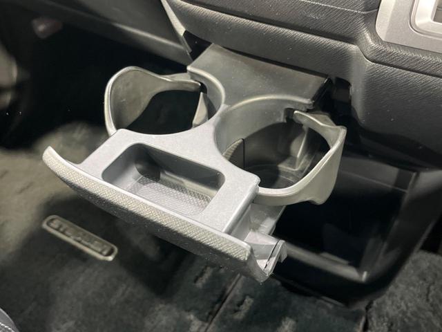 ステップワゴンスパーダ Z クールスピリット 両側電動スライド 純正ナビ バックカメラ 禁煙車 ハーフレザーシート スマートキー HIDヘッド ETC クルコン オートライト オートエアコン 純正17インチAW CD DVD再生 フルセグTV(56枚目)